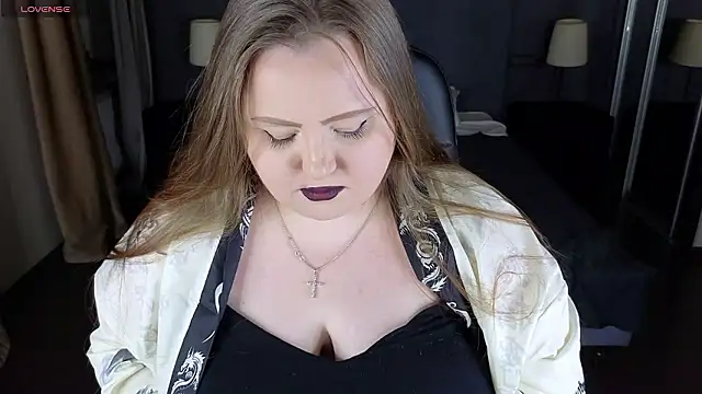 Snapshot of EMMA__CONNOR chatting on 12-03-24, 01:41 EMMA  CONNOR online show from 12-03-24, 01:41