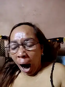 asianwet4u online show from 10-29-25, 04:20