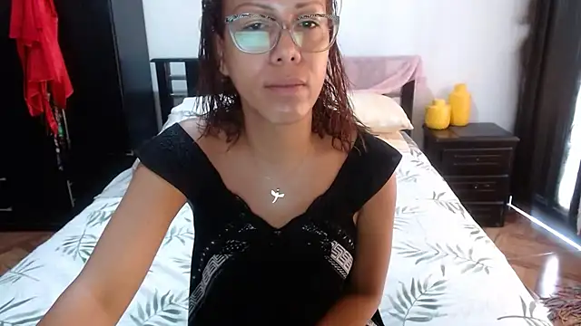 sensual nataliee online show from 10-08-25, 01:42