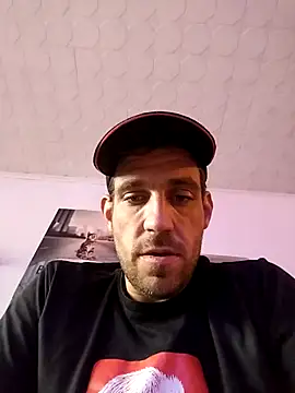 Codymc89 online show from 09-25-25, 08:29