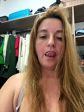 moniquerainx online show from 09-27-25, 12:59