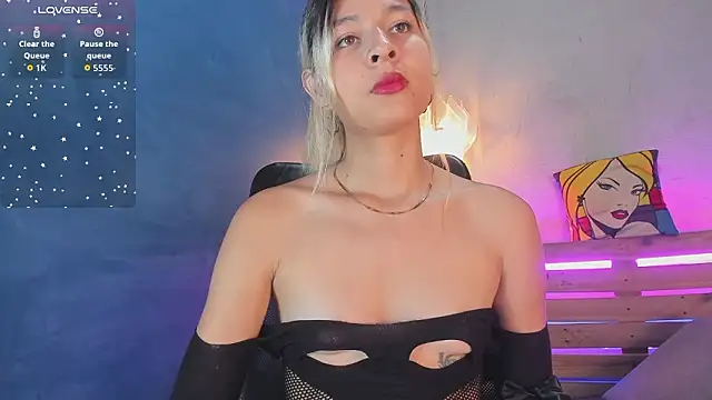 niky doll  online show from 02-17-26, 01:29