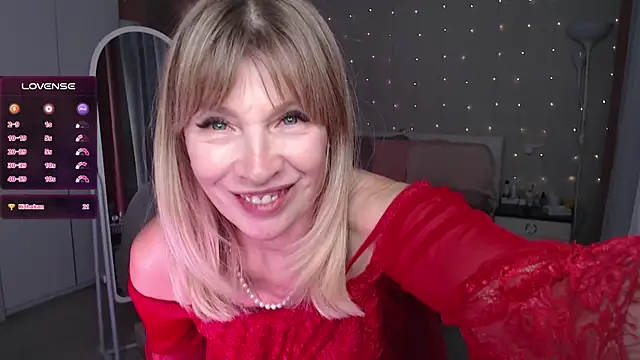 Snapshot of JuliaVilnet chatting on 11-01-25, 05:26 JuliaVilnet online show from 11-01-25, 05:26