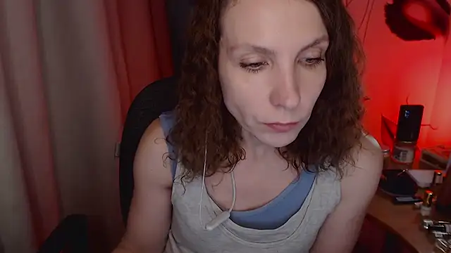 JohansonKatie online show from 01-14-25, 11:31