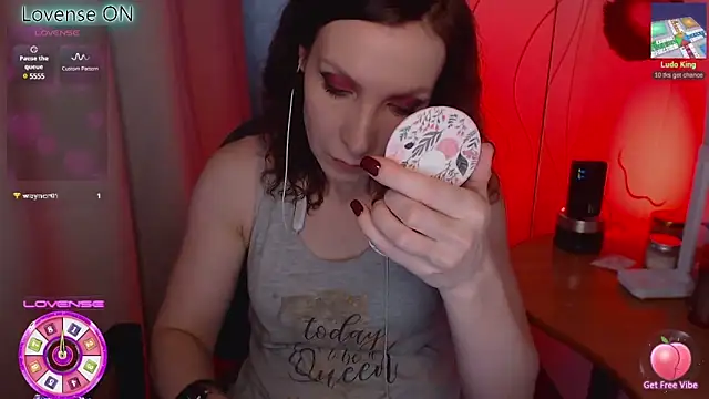 JohansonKatie online show from 02-16-25, 01:49