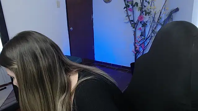 ms sofia x online show from 09-24-25, 03:59