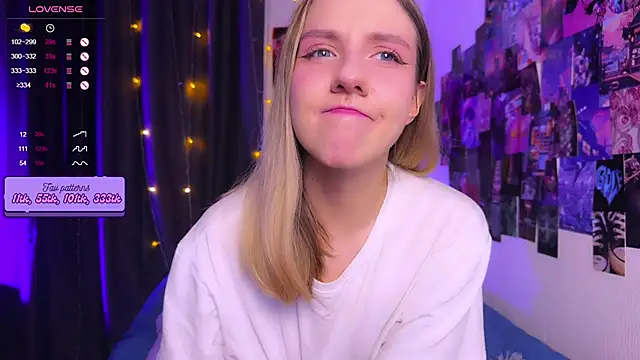 HotaruTomo online show from 03-15-25, 10:11