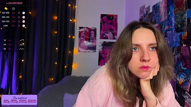 HotaruTomo online show from 09-29-25, 03:39