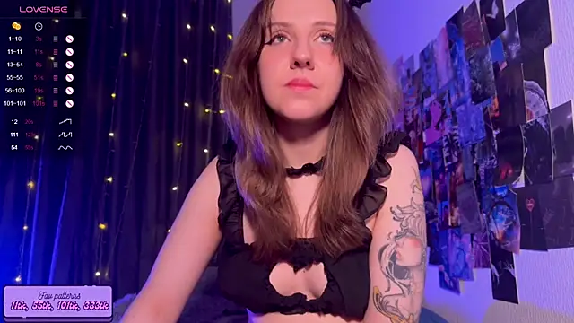 HotaruTomo online show from 11-30-25, 09:52