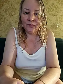 Snapshot of Janahotty chatting on 12-06-24, 10:19 Janahotty online show from 12-06-24, 10:19