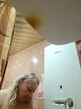 Snapshot of Janahotty chatting on 12-23-24, 10:23 Janahotty online show from 12-23-24, 10:23