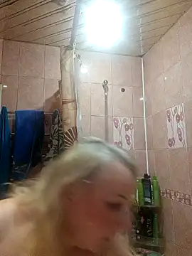 Snapshot of Janahotty chatting on 01-12-25, 10:12 Janahotty online show from 01-12-25, 10:12