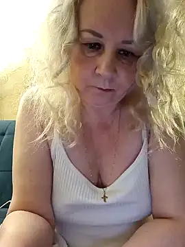 Snapshot of Janahotty chatting on 01-29-25, 10:43 Janahotty online show from 01-29-25, 10:43