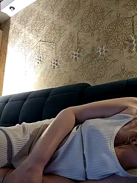 Snapshot of Janahotty chatting on 02-02-25, 09:45 Janahotty online show from 02-02-25, 09:45