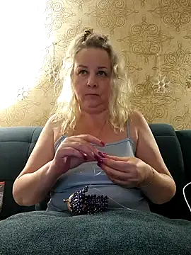 Snapshot of Janahotty chatting on 03-20-25, 10:40 Janahotty online show from 03-20-25, 10:40