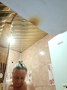 Snapshot of Janahotty chatting on 10-12-25, 11:42 Janahotty online show from 10-12-25, 11:42