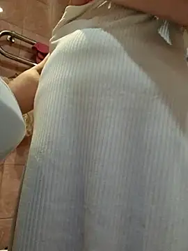 Snapshot of Janahotty chatting on 11-02-25, 02:14 Janahotty online show from 11-02-25, 02:14