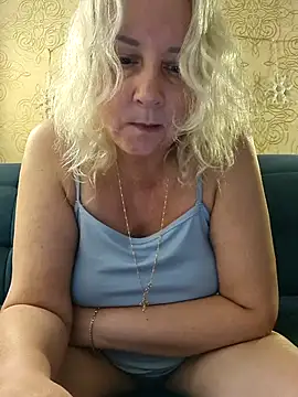 Snapshot of Janahotty chatting on 11-22-25, 12:31 Janahotty online show from 11-22-25, 12:31