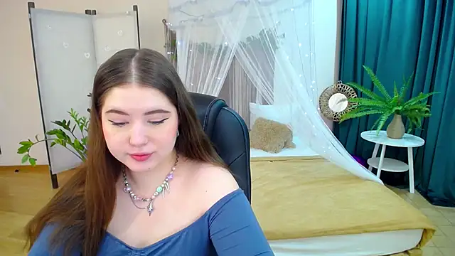 NicoleFoxery online show from 03-11-25, 06:19