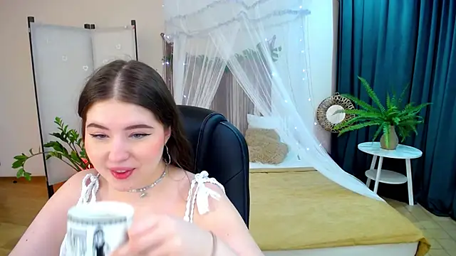 NicoleFoxery online show from 03-22-25, 03:20