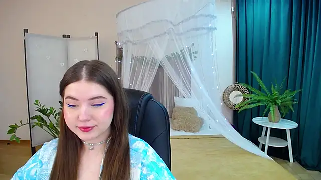 NicoleFoxery online show from 03-23-25, 03:21