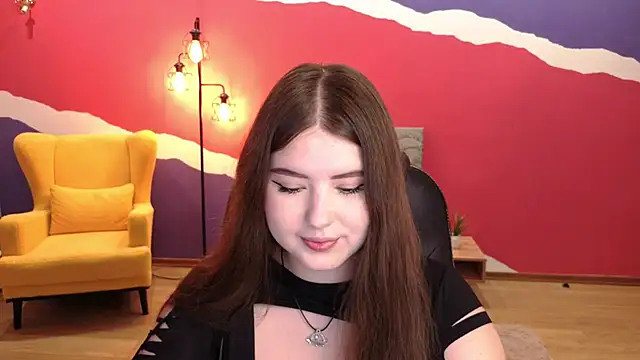 NicoleFoxery online show from 11-18-25, 03:23