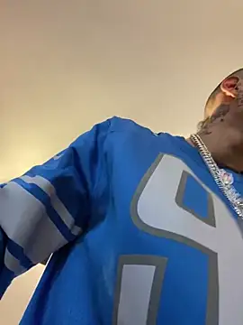 Snapshot of Prettyboiflaco chatting on 12-08-24, 09:41 Prettyboiflaco online show from 12-08-24, 09:41