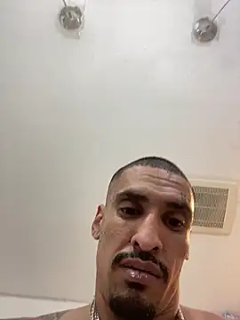 Snapshot of Prettyboiflaco chatting on 02-13-25, 11:17 Prettyboiflaco online show from 02-13-25, 11:17