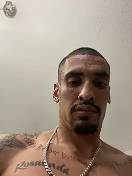 Snapshot of Prettyboiflaco chatting on 02-18-25, 08:05 Prettyboiflaco online show from 02-18-25, 08:05