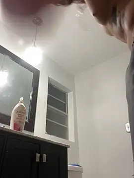 Snapshot of Prettyboiflaco chatting on 02-27-25, 04:21 Prettyboiflaco online show from 02-27-25, 04:21