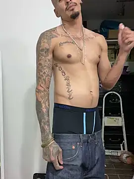 Snapshot of Prettyboiflaco chatting on 03-08-25, 09:06 Prettyboiflaco online show from 03-08-25, 09:06