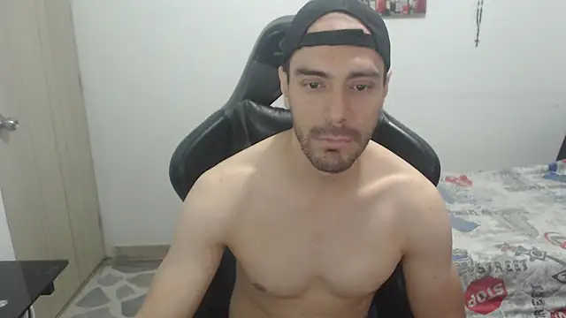 Snapshot of samuelgarcia_ chatting on 06-22-26, 05:37 samuelgarcia online show from 06-22-26, 05:37