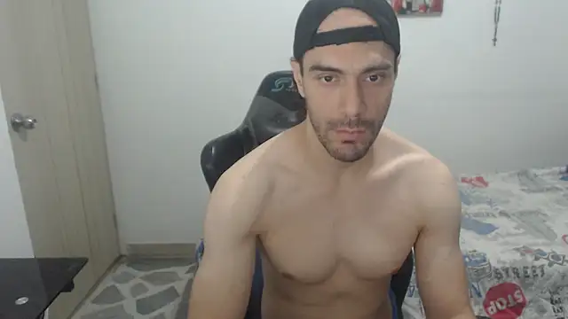 Snapshot of samuelgarcia_ chatting on 06-29-26, 03:24 samuelgarcia online show from 06-29-26, 03:24