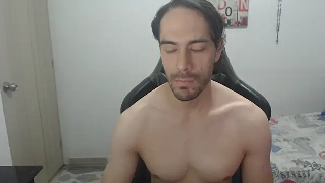 Snapshot of samuelgarcia_ chatting on 06-30-26, 12:55 samuelgarcia online show from 06-30-26, 12:55