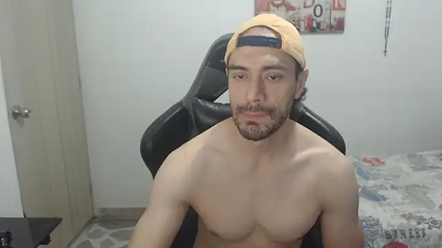 Snapshot of samuelgarcia_ chatting on 07-07-26, 04:04 samuelgarcia online show from 07-07-26, 04:04