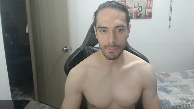 Snapshot of samuelgarcia_ chatting on 07-11-26, 03:31 samuelgarcia online show from 07-11-26, 03:31