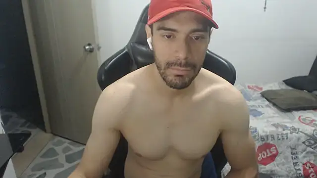 Snapshot of samuelgarcia_ chatting on 07-18-26, 08:18 samuelgarcia online show from 07-18-26, 08:18