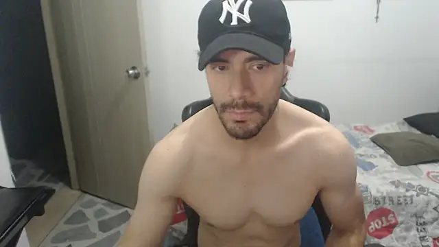 Snapshot of samuelgarcia_ chatting on 07-31-26, 06:35 samuelgarcia online show from 07-31-26, 06:35