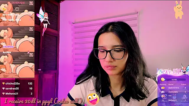 Snapshot of Luniverse chatting on 01-18-25, 12:02 Luniverse online show from 01-18-25, 12:02