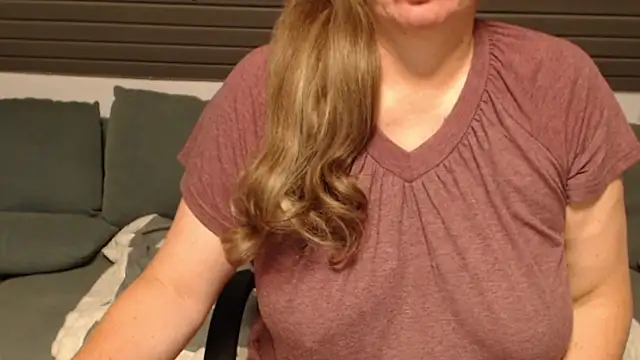 KimMitchelli online show from 09-25-25, 05:22