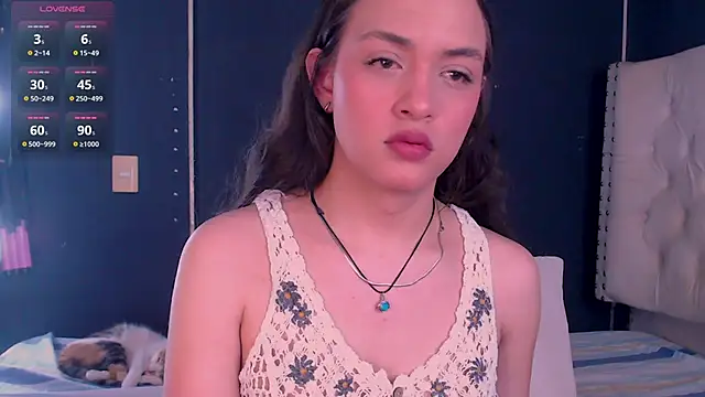 Snapshot of valen_thompson chatting on 02-28-25, 12:10 valen thompson online show from 02-28-25, 12:10