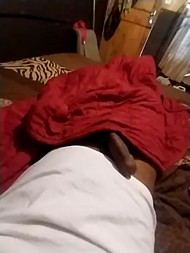 Dennis0847 online show from 12-18-25, 04:40