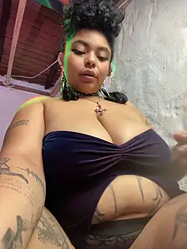 PrincessLauren420 online show from 01-09-25, 07:40