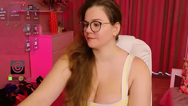 KellyKleine online show from 04-01-26, 08:04