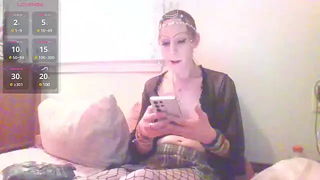 Snapshot of AngelMagick chatting on 12-21-24, 08:54 AngelMagick online show from 12-21-24, 08:54