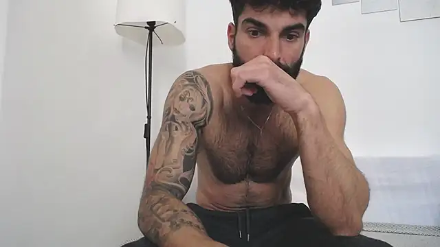 Verycutex online show from 02-19-25, 02:55