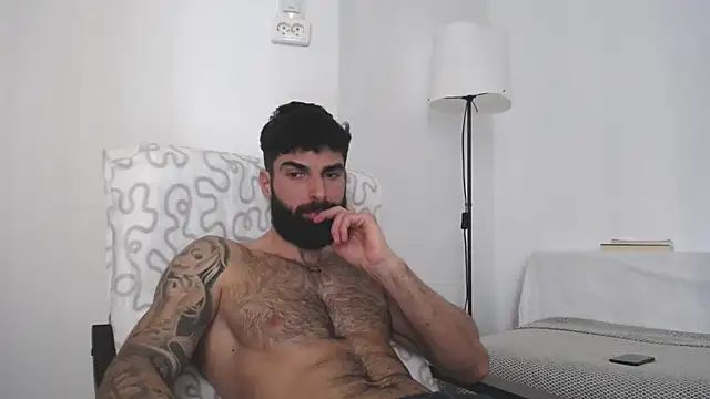 Verycutex online show from 02-26-25, 09:21