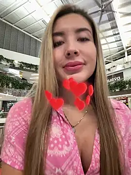 Snapshot of Alexa_seexy1 chatting on 02-17-25, 12:32 Alexa seexy1 online show from 02-17-25, 12:32