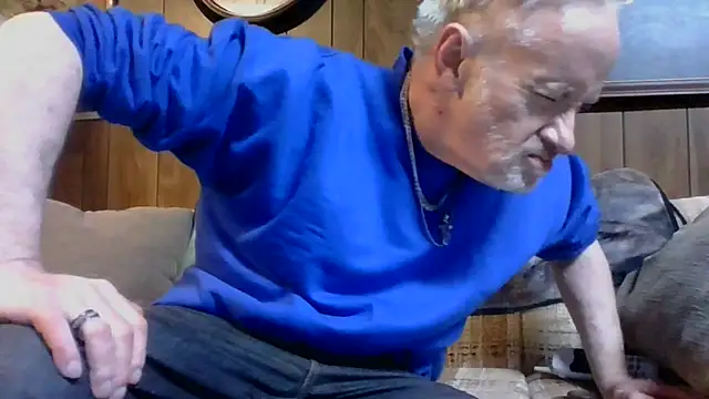 Makowboy online show from 12-29-24, 10:36