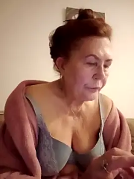 Hottie-Mom online show from 02-12-26, 08:59